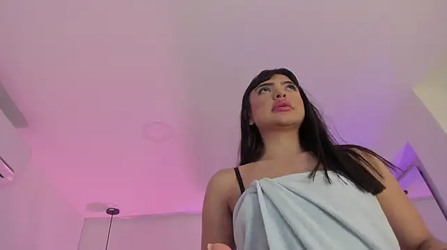 Emmiily_z - 🍉fuck torso on squats🍉
