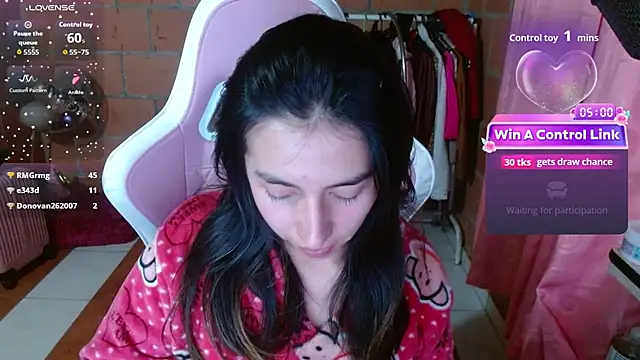 Maggie_Fox3 - SHOW CUM