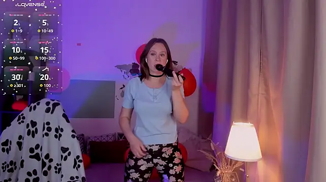 Brooke_lover - shake ass in doggy ;)