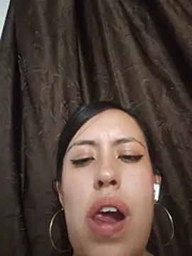 Queen_Ashly - Show pussy 🥵🍓