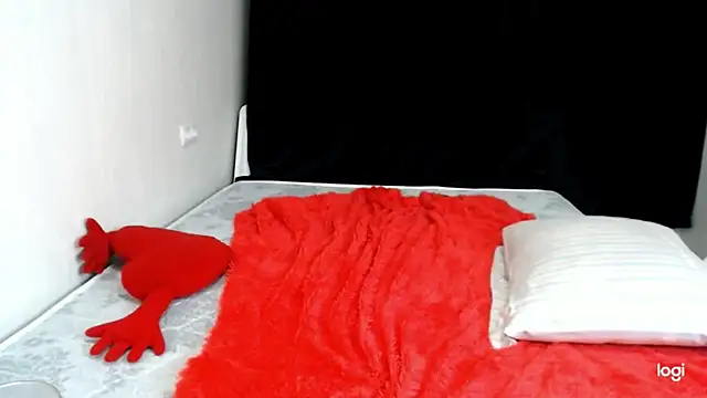 Cloydi_of - dildo pussy closeup