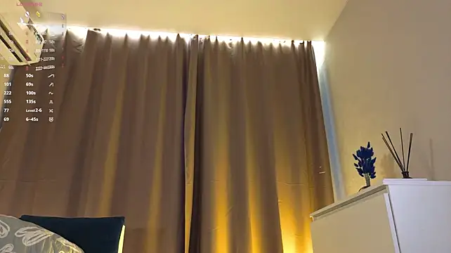 YerHosang - tease you with cameltoe+rub clit