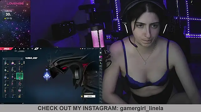 Gamergirl-Linela - LT Gets Oil On Boobs Video
