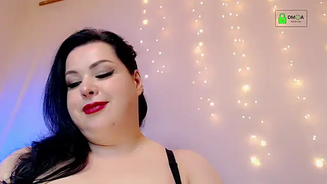 Curvy_Molly - NAKED
