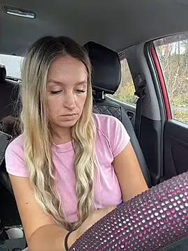 StasyWood - Show dildo🤤