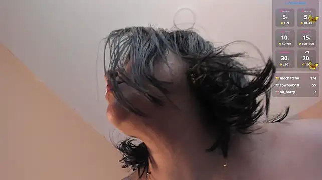 Brenda_Williams - Oil show on tits