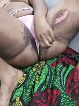 CurvyLady26