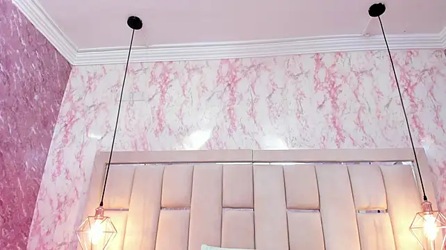 Little_Ariana26 - CUCUMBER INSIDE pussy 🥒