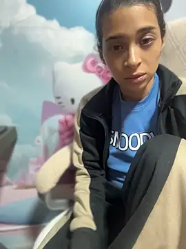 Kendall_LS - Flash Tits 🍒