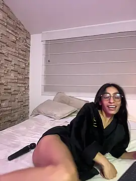 Lucyjoi - Get naked, love💗