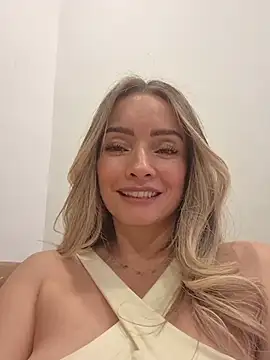 Loly_Horny - 🔥💦 and Sensual Naked 💦🥰