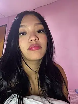 laura_v19