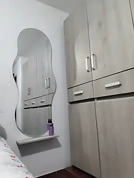 Mia_mancinii - Masturbación con dedos