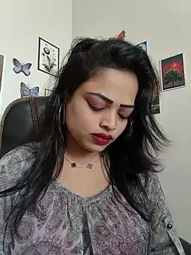Pinky-2 - Oiling My Sexy Pussy Hole
