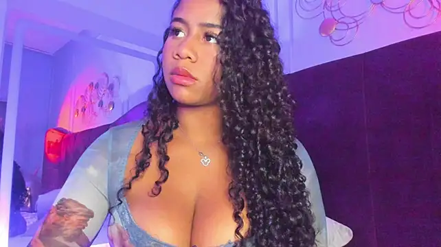 Sofi_Fox_ - show me u ass 🥰