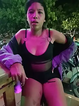 Broken_Latina_Whores_JE - Suck tits 🥰