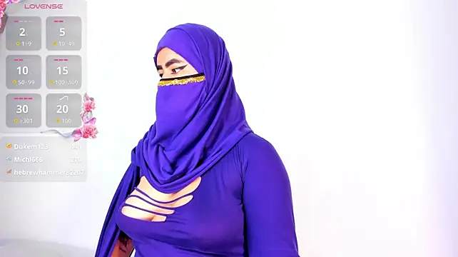 Halabi_saha - show pussy