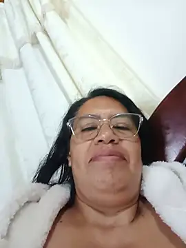 Emilif_ - show pussy 🎀