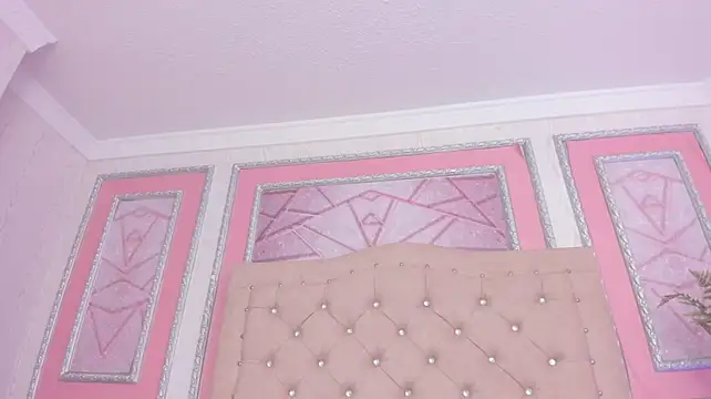 Zoe_pettite__