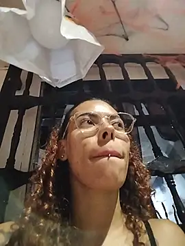 Pamelamiler__ - Get my pussy wet in front of friends