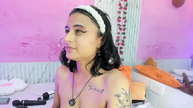 Mia_Tailor_Bms - plug in my tight ass ♠️🤗