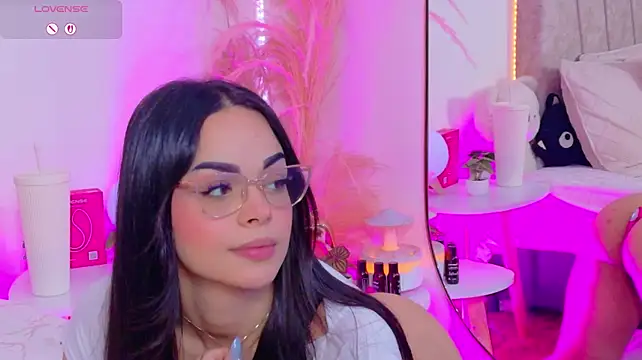 Maddie_Evanss - Slow ass in face 🍑