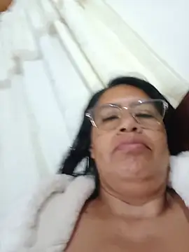 Emilif_ - show pussy 🎀