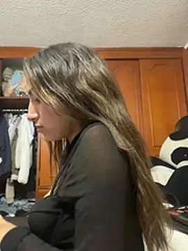 PauletteSmith - Show my boobs in public