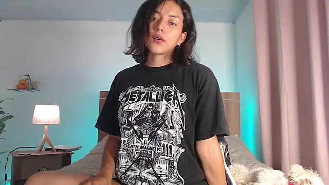 Wendy19_ - I know you enjoy pampering me.