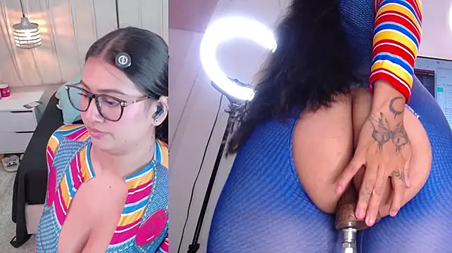 Lilithst_ - 2 fingers in the ass 🖖🍑