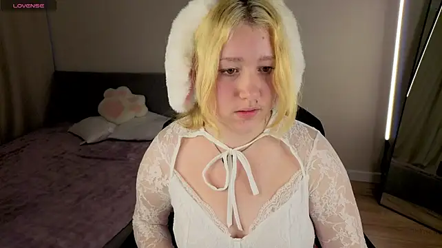 Lollybunnyy - Sexy Dance