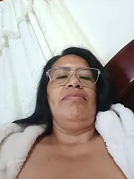 Emilif_ - show pussy 🎀