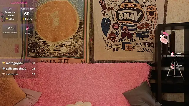 Wandy_flower - Put dildo in my pussy