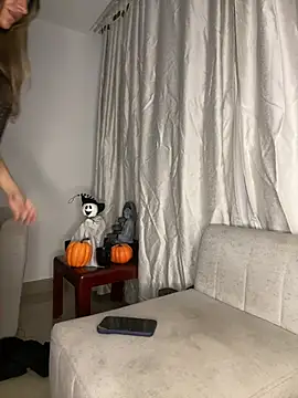 Aileenn_sweettt - PLUG ANAL