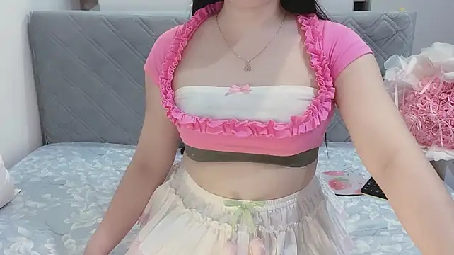 Funikio - finger in wet pussy