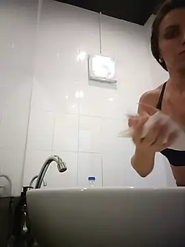 Izabella_Bella - Finger in ass 🍑
