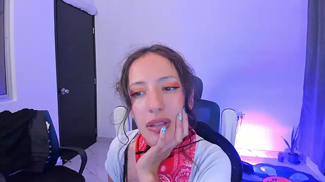 Lucia_Fuster - Ride dildo 5 min