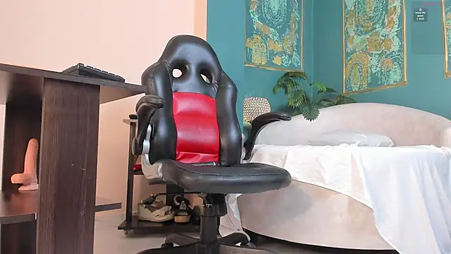 Sara_Gomez - Doggy and show bigass