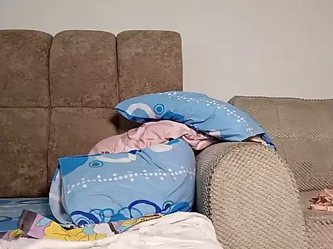 Cindysandra - Finger pussy and squirt