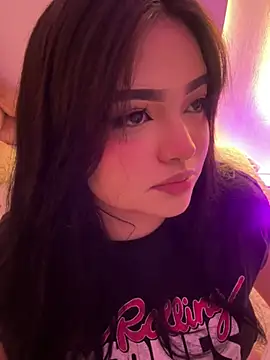 Mericute_ - to suck one's thumb sensually 💕