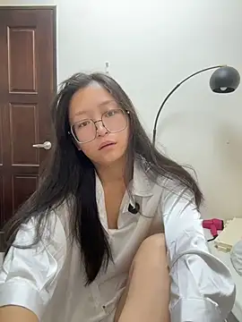 Wt0314 - 换情趣衣服全身抹精油