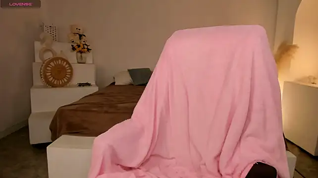 Little_Clare - show tits + ahegao