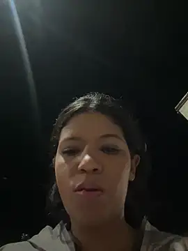 Broken_Latina_Whores_JE - Show tits 😍