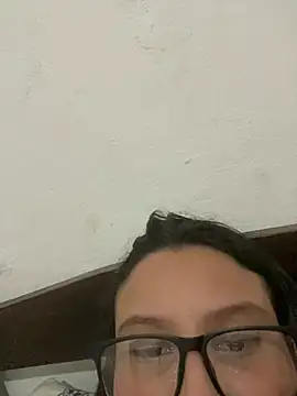 Julia_moreira - Dedo no cuzinho