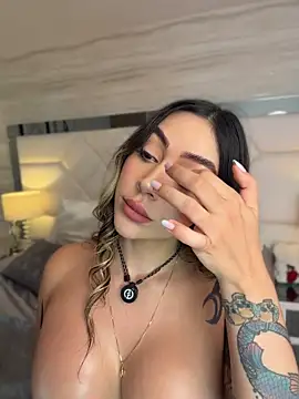 Miacoleman_ - boobs out + Oil massage