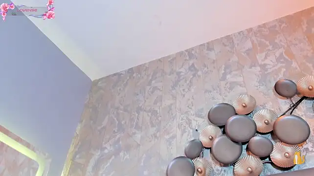 KimDevinne - Let's check out those boobs 🍒