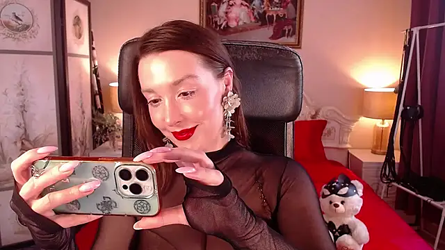 SofiaBimboss - 🎂 SPOIL YOUR GODDESS — BIRTHDAY GOAL 👑