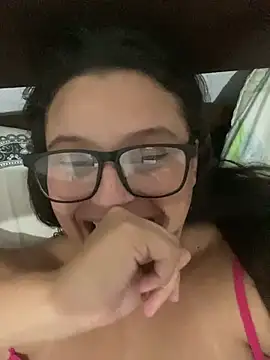 Julia_moreira - Dedo no cuzinho