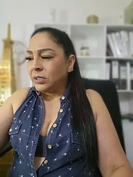 Gina_Myers - Flirting With My Face