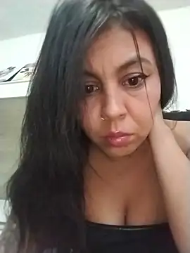 Juliet_Nasty - Deep throat in the kitchen